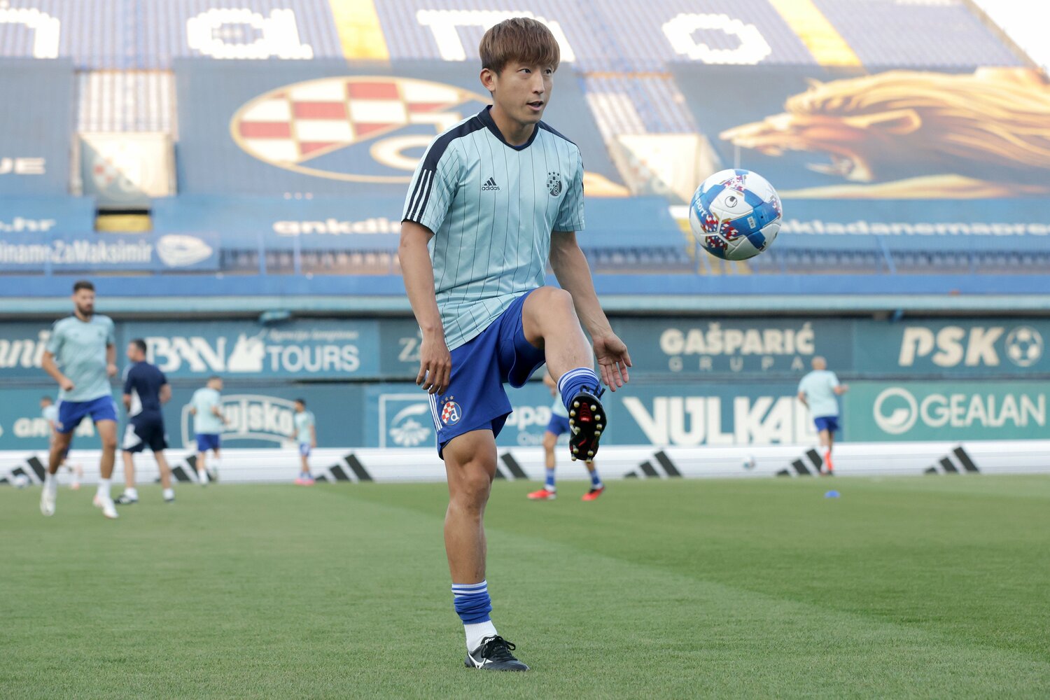 今季途中で札幌からクロアチアの名門ディナモ・ザグレブへ期限付き移籍を果たしたMF金子拓郎　©︎Getty Images
