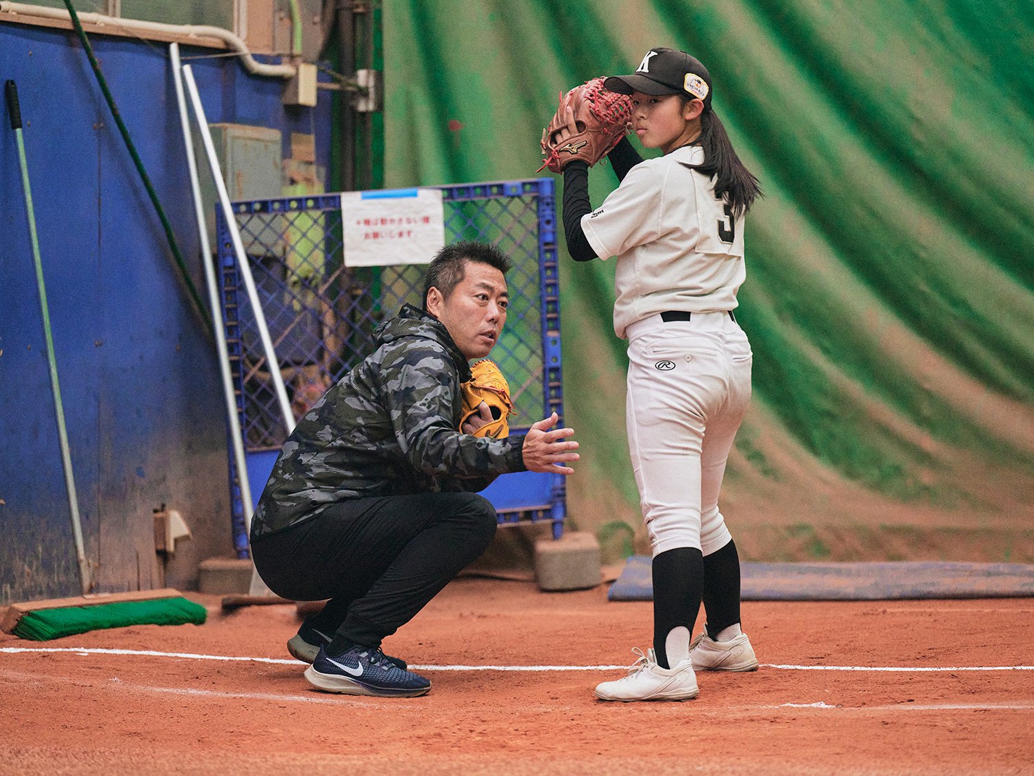 投手コースは途中ブルペンに入って上原さんから個別指導を受けた