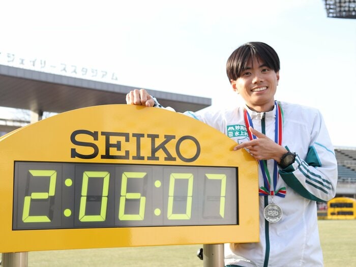 箱根駅伝“山特化は悪”なのか問題…別大マラソンで青学大・若林宏樹が壊した「スペシャリストは大成しない」固定観念　原晋監督は「最高。輝いていた」＜Number Web＞ photograph by JIJI PRESS