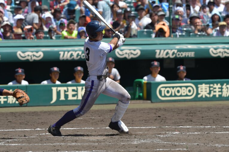 2018年夏、3回戦の横浜戦で起死回生の決勝弾を放った高橋佑輔 ©Hideki Sugiyama