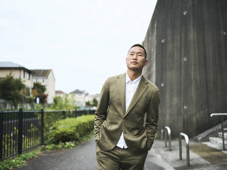 現役を引退した2022年、Number Webのインタビューに応じた鄭大世　©Yuki Suenaga