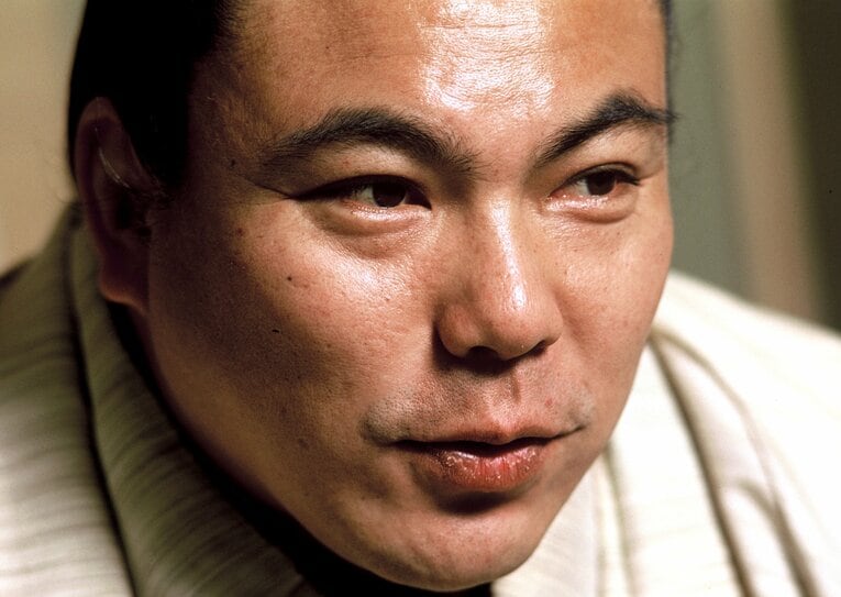 1988年、Numberインタビューに答える千代の富士　©︎BUNGEHI SHUNJU