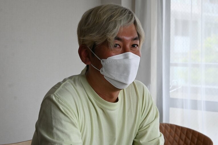 インタビューに応じた橋本涼氏