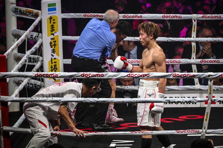 圧巻のKO勝利にも静かに拳を振り上げるだけだった井上　©︎Takuya Sugiyama