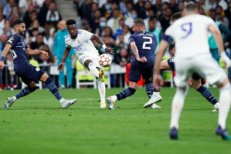 なぜレアル・マドリーは「CLで異常に勝負強い」のか “完璧だったはず”のマンCを逆転…カメラマンが震えた「伝統と成功体験の継承」(50)