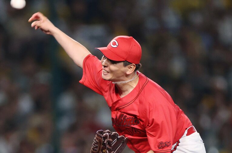 CS第2戦に先発し、阪神打線を7回1失点に抑える好投を見せた大瀬良だが、広島は抑えの栗林が打たれてサヨナラ負けを喫した ／ photograph by JIJI PRESS