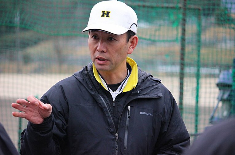 出雲高校を2016年夏の甲子園に導いた手腕を持つ植田悟監督。平田高校として初となる甲子園の舞台で、どんな野球を見せるか。 ／ photograph by Yu Takagi