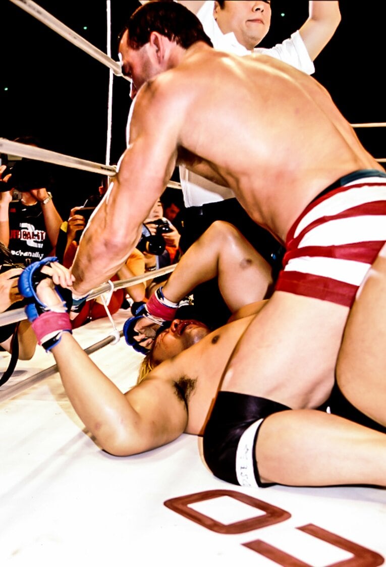 【アンケート4位】ドン・フライvs.高山善廣（2002年）©Susumu Nagao