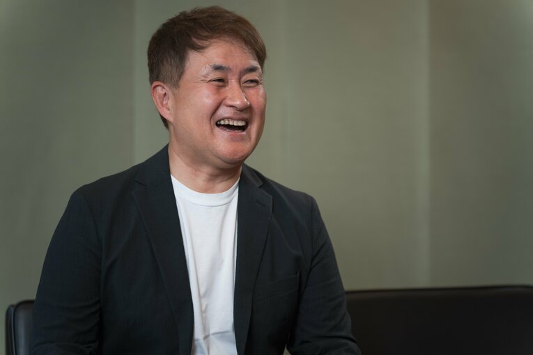 神奈月56歳が明かす“あの武藤敬司ものまね”誕生のウラ話…テレビを見た橋本真也からの電話「絶対に似てるからやり続けたほうがいいよ」(36)