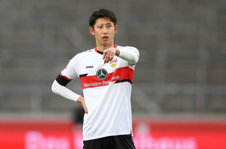 シュツットガルトで評価を高める伊藤洋輝。スタメンに定着し、攻守両面でチームに欠かせない存在となりつつある ／ photograph by Getty Images