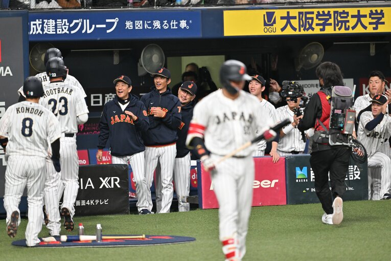 衝撃の一発目　©Naoya Sanuki