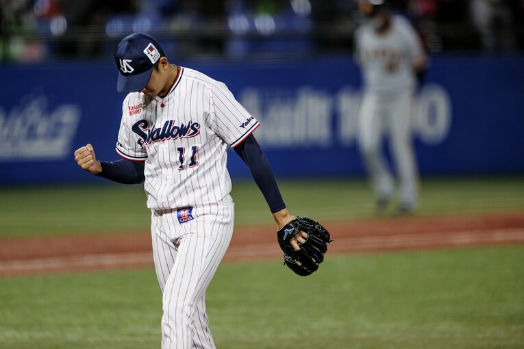 要所を抑えて力強くガッツポーズ　©Kiichi Matsumoto