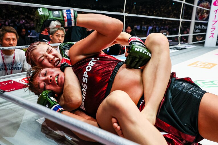 【スワイプするとそのほかの写真をご覧になれます】©RIZIN FF Susumu Nagao