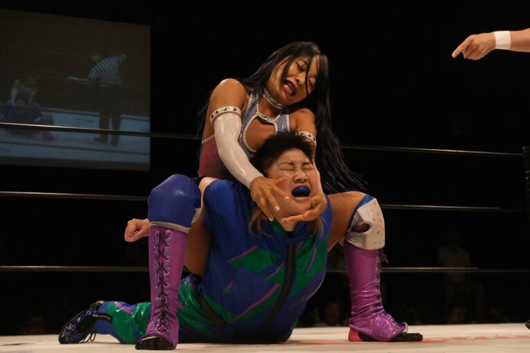 「リングに上がるな」と言われたプロレスデビューから3年…セクシー女優を引退、ちゃんよたがボディコンテストで見せた筋肉美「凄く幸せ者です」(61)