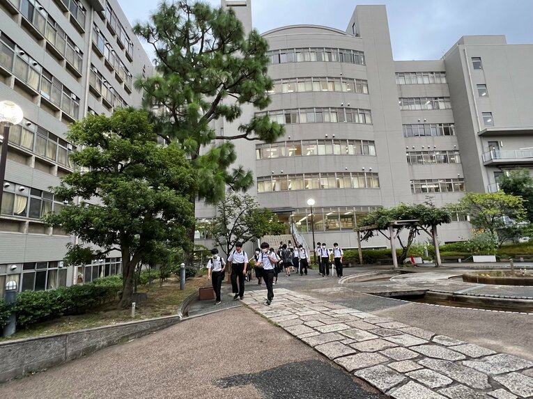 大手前高校　©Takeshi Shimizu