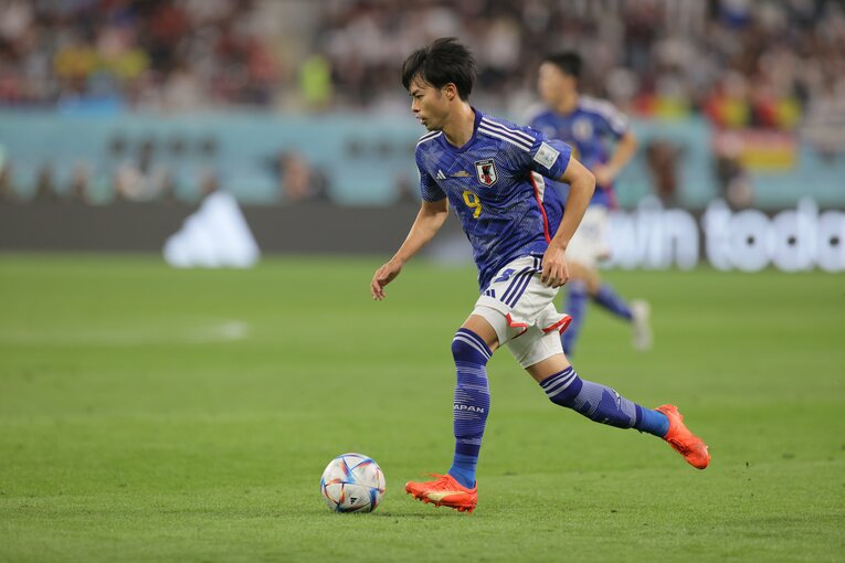 ドイツ戦の三笘　©JMPA