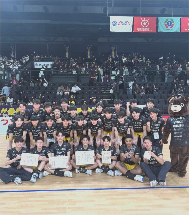 愛知県予選を突破し、3年ぶりに春高バレー出場を決めた愛工大名電（公式Instagramより）
