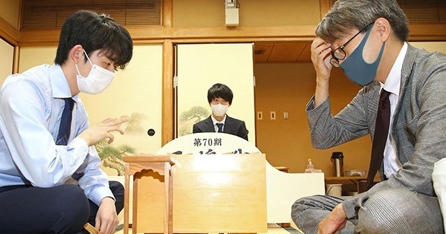「全集中」した藤井聡太二冠や将棋棋士って、どんな状態? 中村太地七段が挙げる“注目の仕草”とは