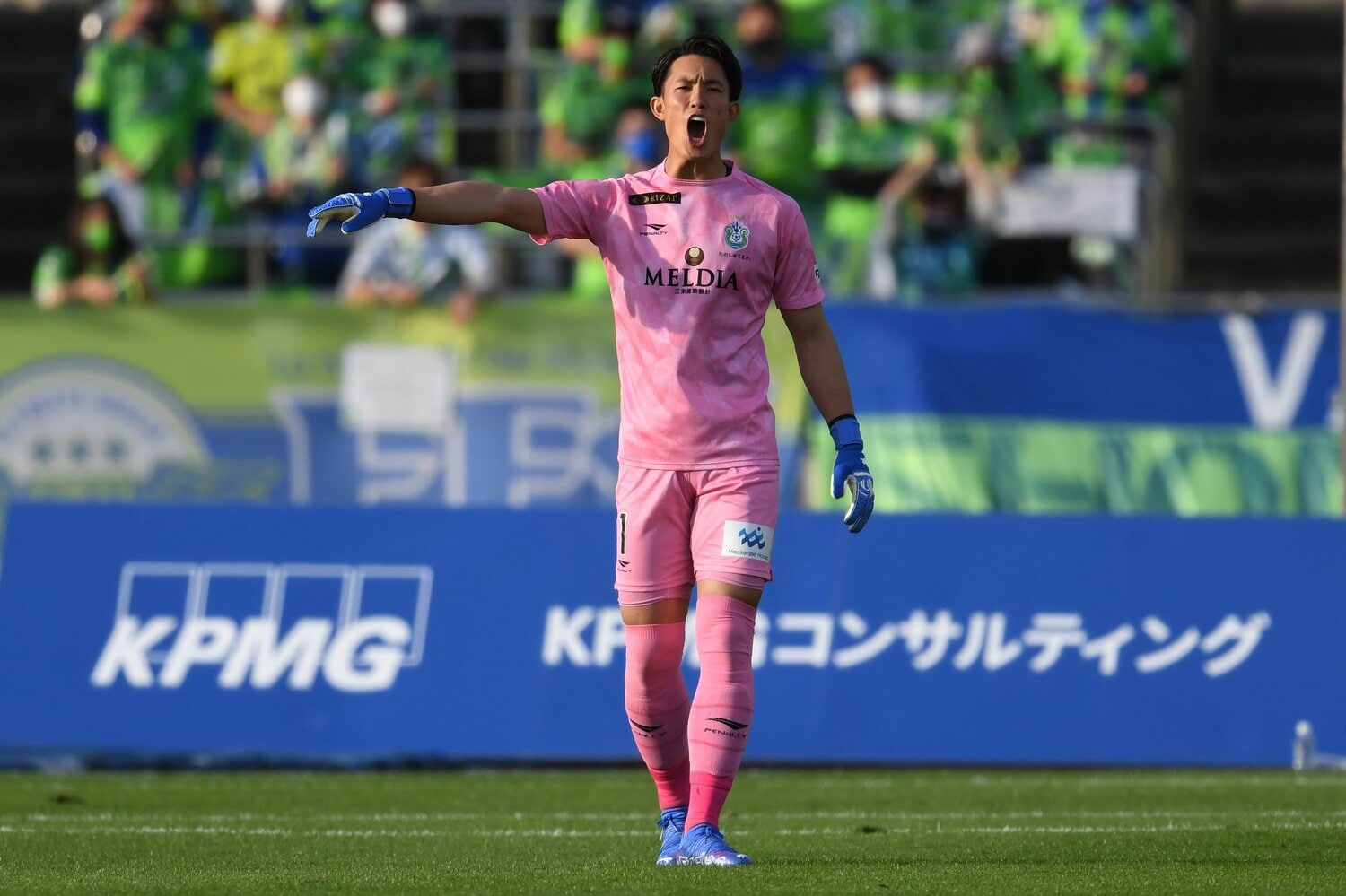 谷晃生は東京五輪で正GKとして活躍し、A代表にも継続的に招集されている