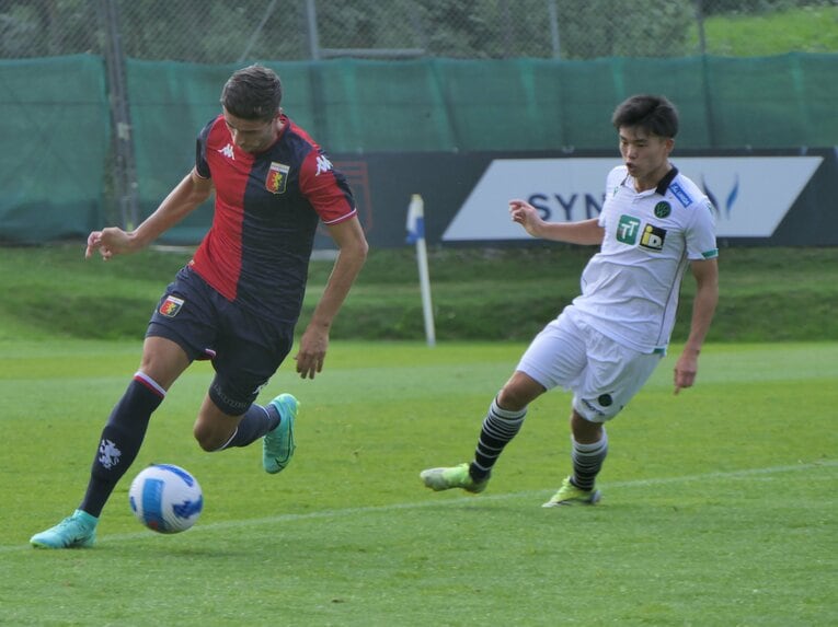 モラスの監督就任後、サガン鳥栖U-18からインスブルックIIにレンタル移籍が決まったFW二田理央　©Beate Retzbach