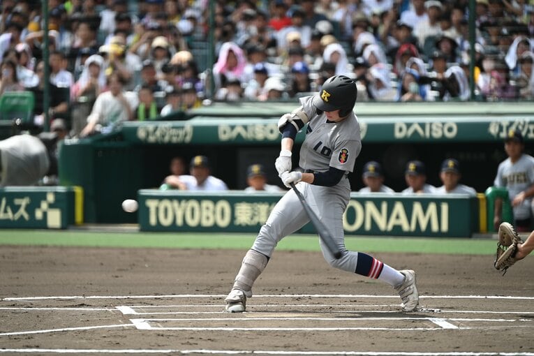 丸田湊斗「史上初、決勝で先頭打者HR」（2枚目／計4枚）　©Naoya Sanuki