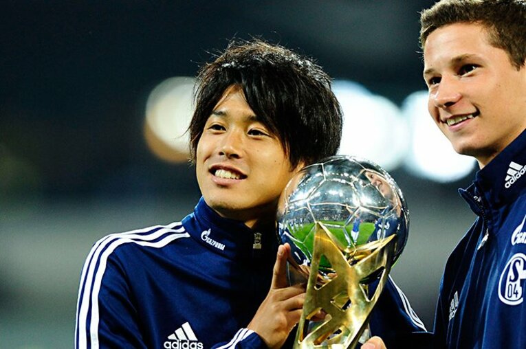 こんな内田篤人見たことある？ レアすぎるユニ姿、鹿島ラストゴール…密着カメラマンの“未公開シーン10”(7)