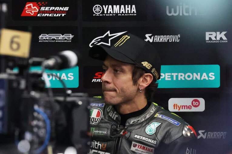 photograph by Satoshi Endo