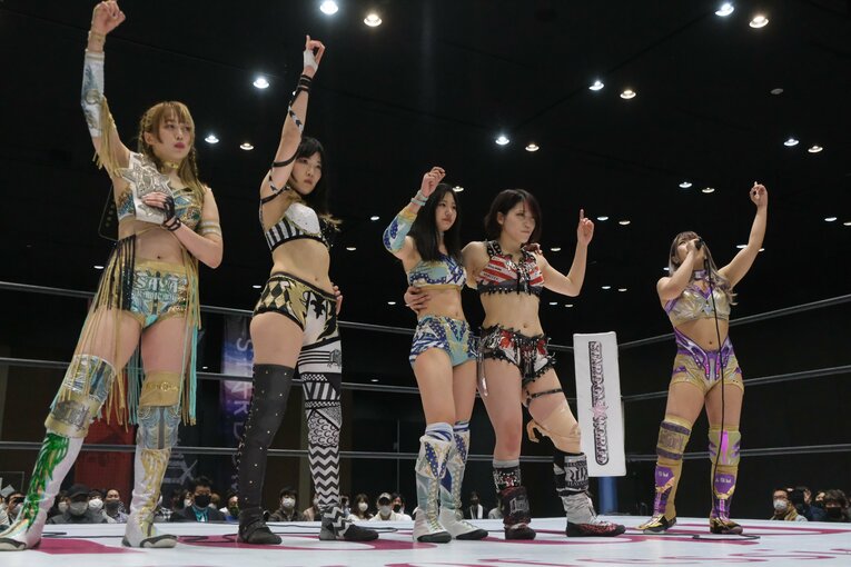 天咲光由19歳が観客のハート撃ち抜く“破格”デビュー！ 靭帯断裂から復帰の飯田沙耶は「自分は泥団子」 スターダム“生え抜き”たちの未来(57)