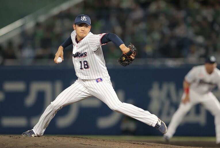 4月15日、奥川のピッチング　©Sankei Shimbun