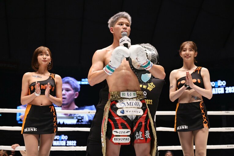 東京ドーム『THE MATCH 2022』でラウンドガールを務める宮原華音　©THE MATCH 2022/Chiyo Yamamoto