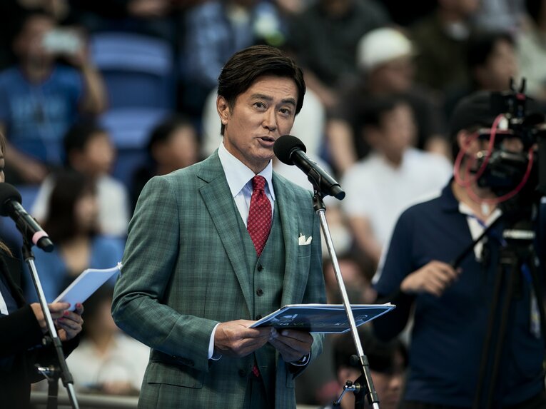 司会を務めた石黒賢氏　©Yuki Suenaga