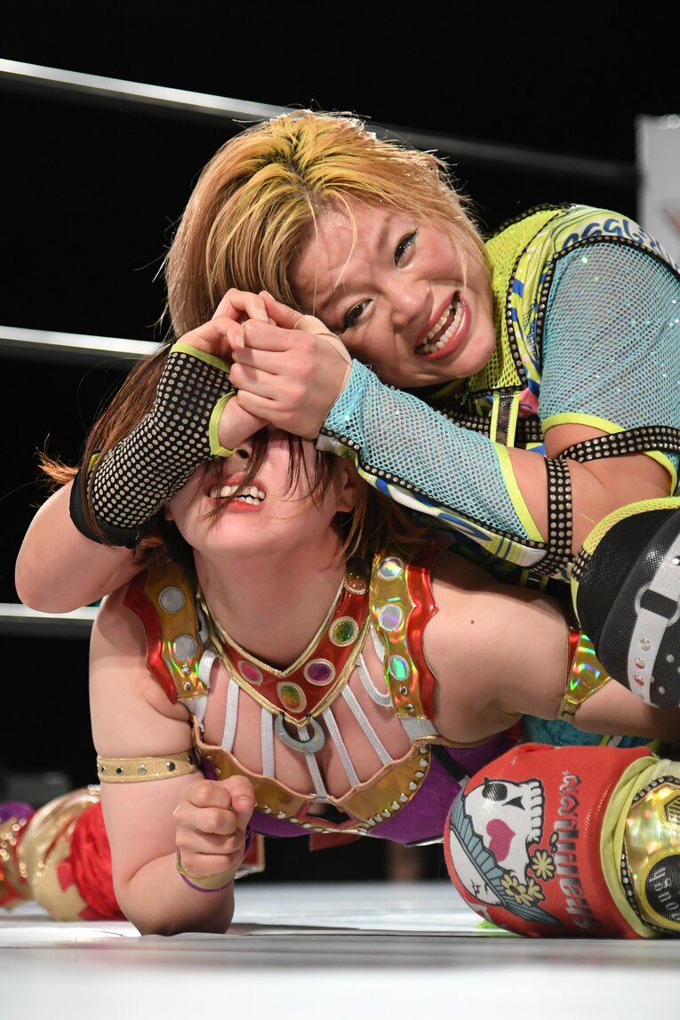 高橋奈七永vs.月山和香