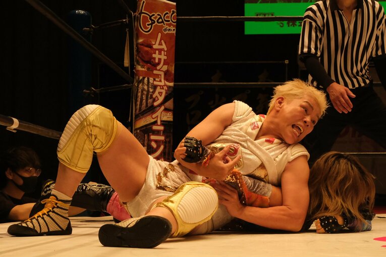 「ギャン期」ウナギ・サヤカとタイガー・クイーンの“初遭遇”に見た期待感…正反対の2人は女子プロレス界の看板カードになり得るか？(42)