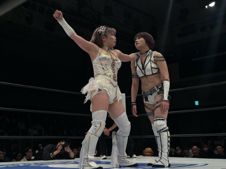 安納サオリvs中野たむ　©Norihiro Hashimoto