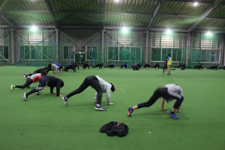 野球の練習はもちろん、安田監督はフィジカルトレーニングも重視する　©NumberWeb