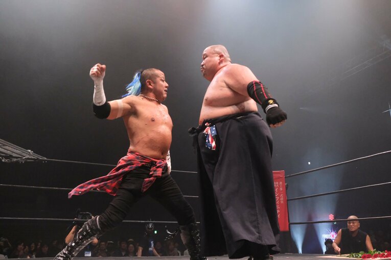 9月15日のビッグマッチでは、タッグマッチでアブドーラ・小林と対戦