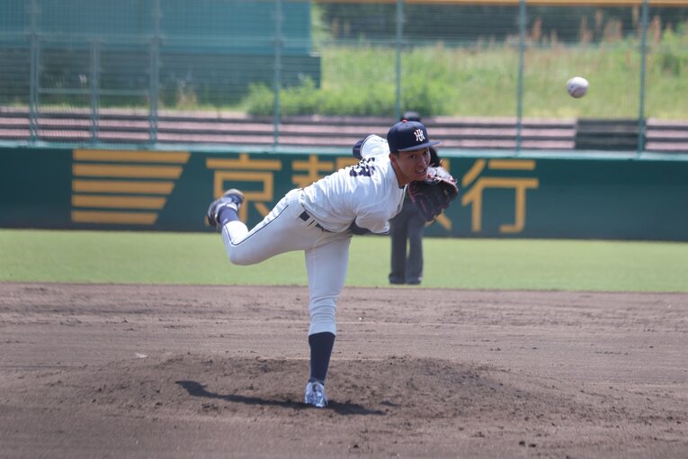 「無名の内野手」がなぜ156キロの剛腕投手に…？　©︎Fumi Sawai