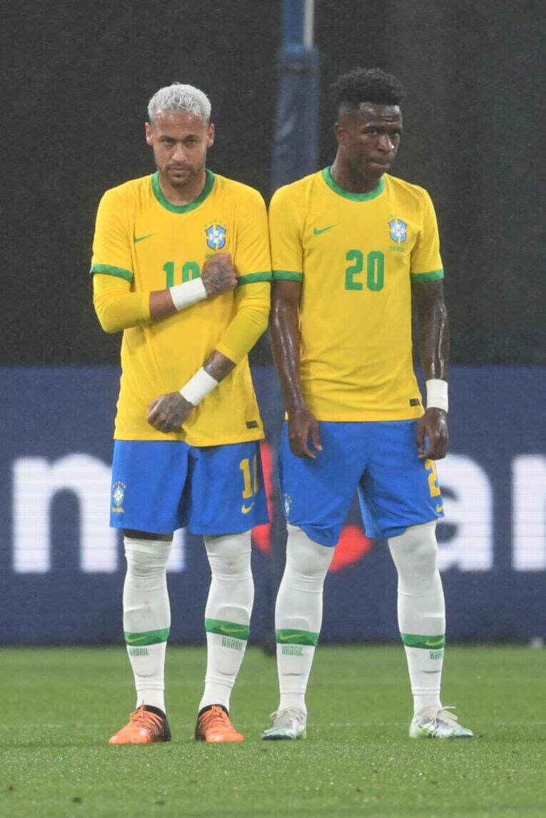 ネイマールもビニシウスに対してエールを送った　©Masashi Hara/Getty Images