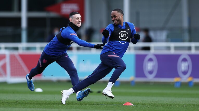 ようやくフィル・フォデン（左）らイングランド内から新鋭が台頭している©Getty Images