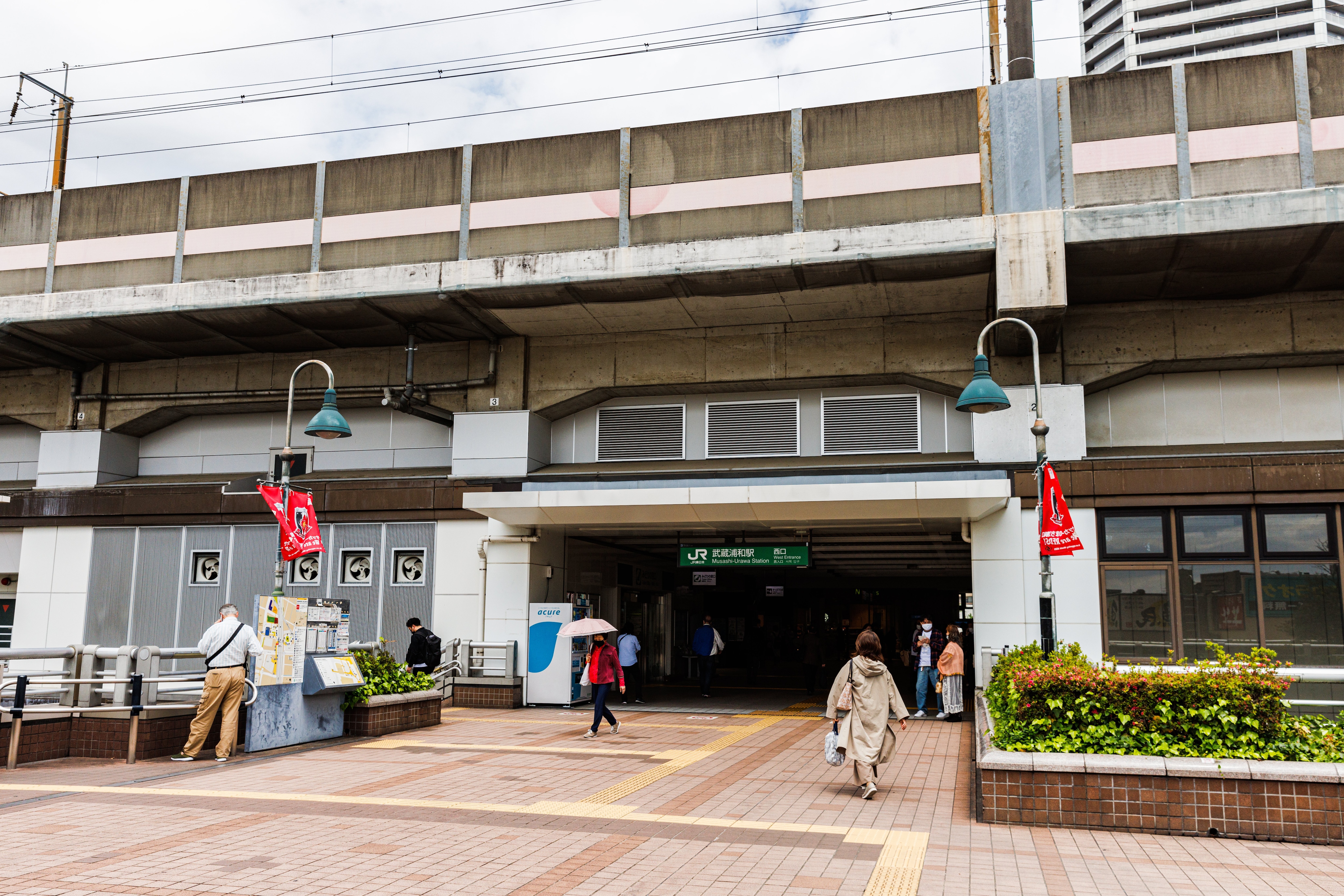 え ロッテって幕張じゃないの 東北新幹線から見える ナゾの野球場 佐々木朗希も修行した二軍球場 最寄り駅はどこ 現地に行ってみた Number Web Goo ニュース