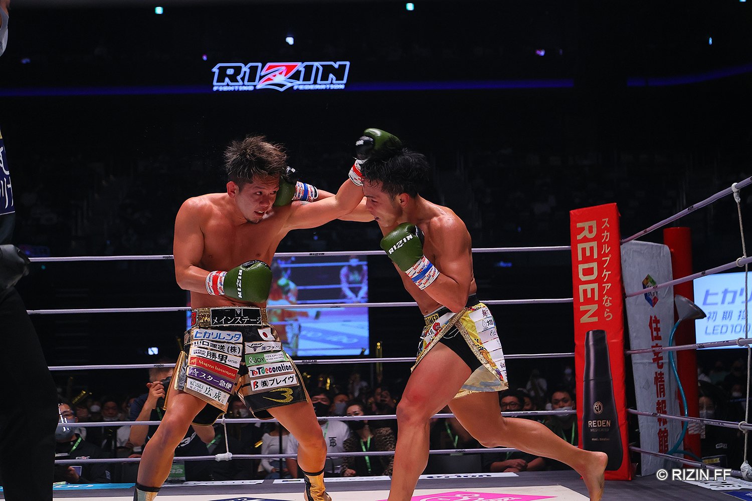 祖根のファイトぶりを「キックに向いてる」と那須川天心も評価していた ©RIZIN FF