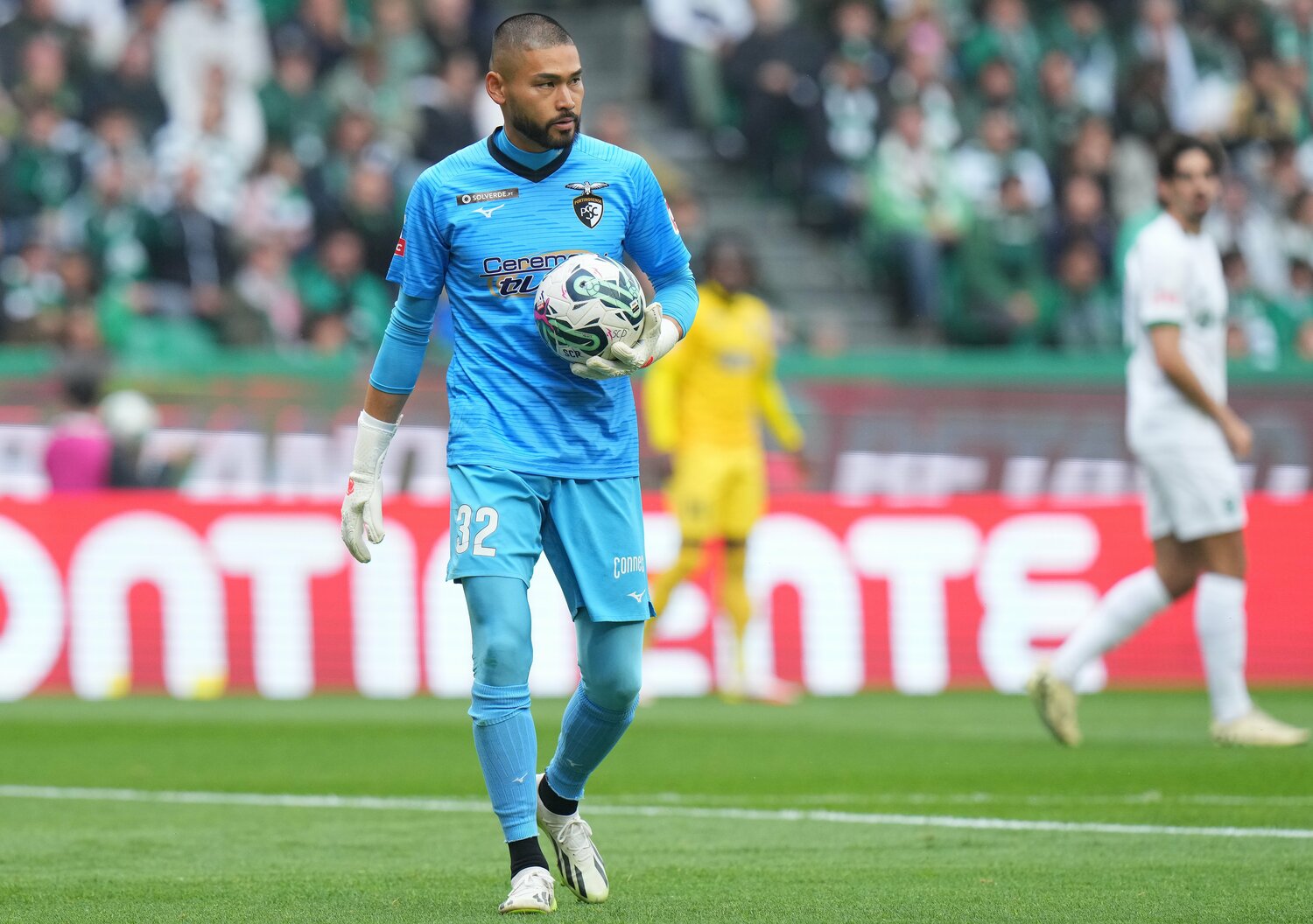 日本代表6月シリーズには未招集だが、中村航輔は今季ポルティモネンセで正GKの座を務めた　©Getty Images