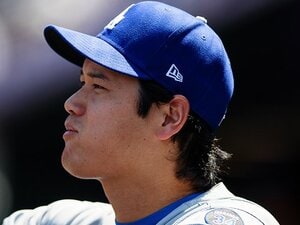 テレビに映らない大谷翔平「いつもと様子が違う…」菅野智之から2打席連続ホームラン翌日“異例の走塁練習”番記者が一塁コーチに理由を聞くと