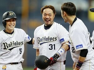 10年前の恩義を福良監督に返す時。小谷野栄一が乗り越えた引退危機。