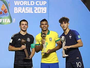 ブラジル優勝U-17W杯で記憶すべき、巨大な才能＋不参加だった超逸材。＜Number Web＞ photograph by Getty Images