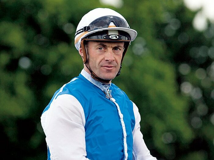 ＜海外競馬関係者が語る＞オリビエ・ペリエ（騎手）「ユタカこそ本当のチャンピオンだよ」＜Number Web＞ photograph by AFLO