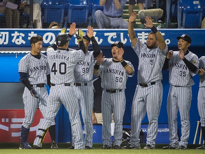 －72の阪神首位、＋26で広島6位!?得失点差と順位の“異常”な関係性。＜Number Web＞ photograph by Nanae Suzuki