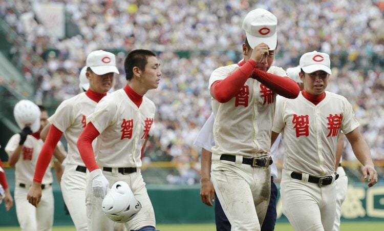 最後の夏、涙も出なかった」巨人・岡本和真26歳の甲子園、まさかの初戦