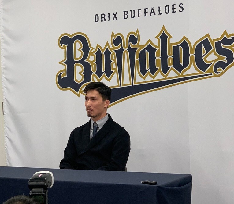 昨年の契約更改時の会見　©Noriko Yonemushi