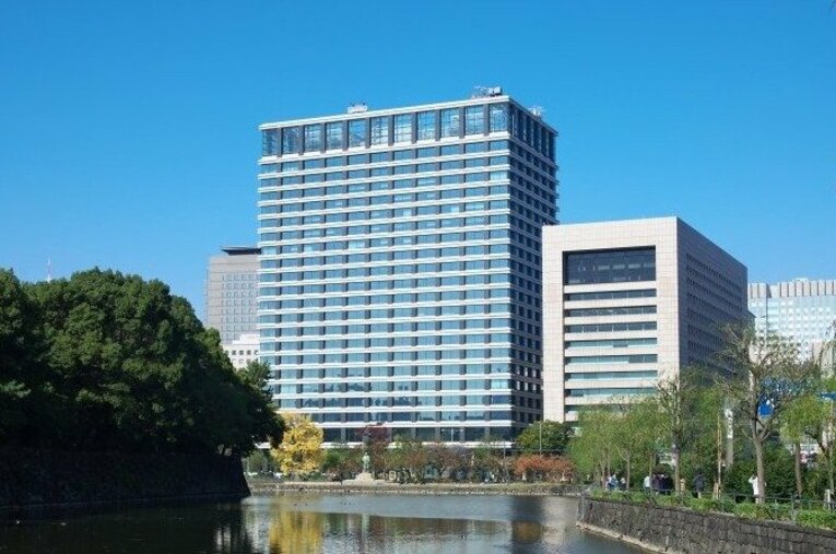 青地が務める丸紅は総合商社業界でも大手で、平均年収1600万円を超える超人気企業だ／丸紅株式会社HPより